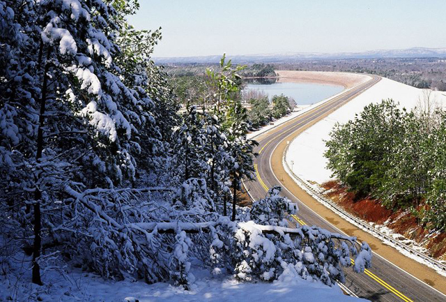 hwy__7___degray_lake___snow