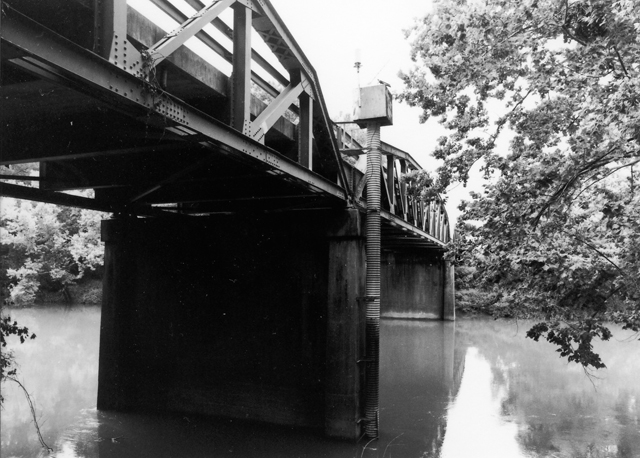 01381 - Little Missouri River Bridge